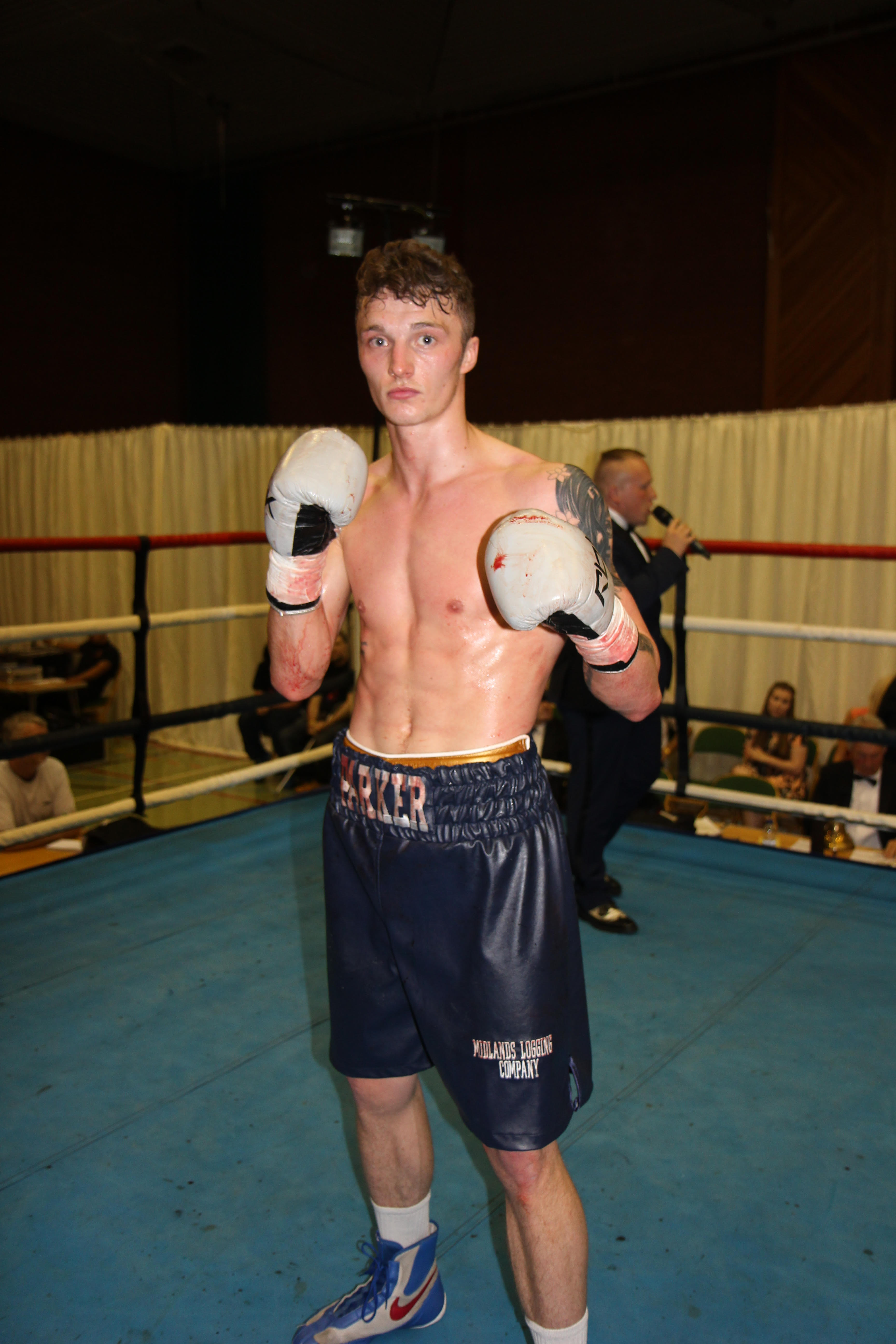 Zach Parker Faces Luke Blackledge in British Title