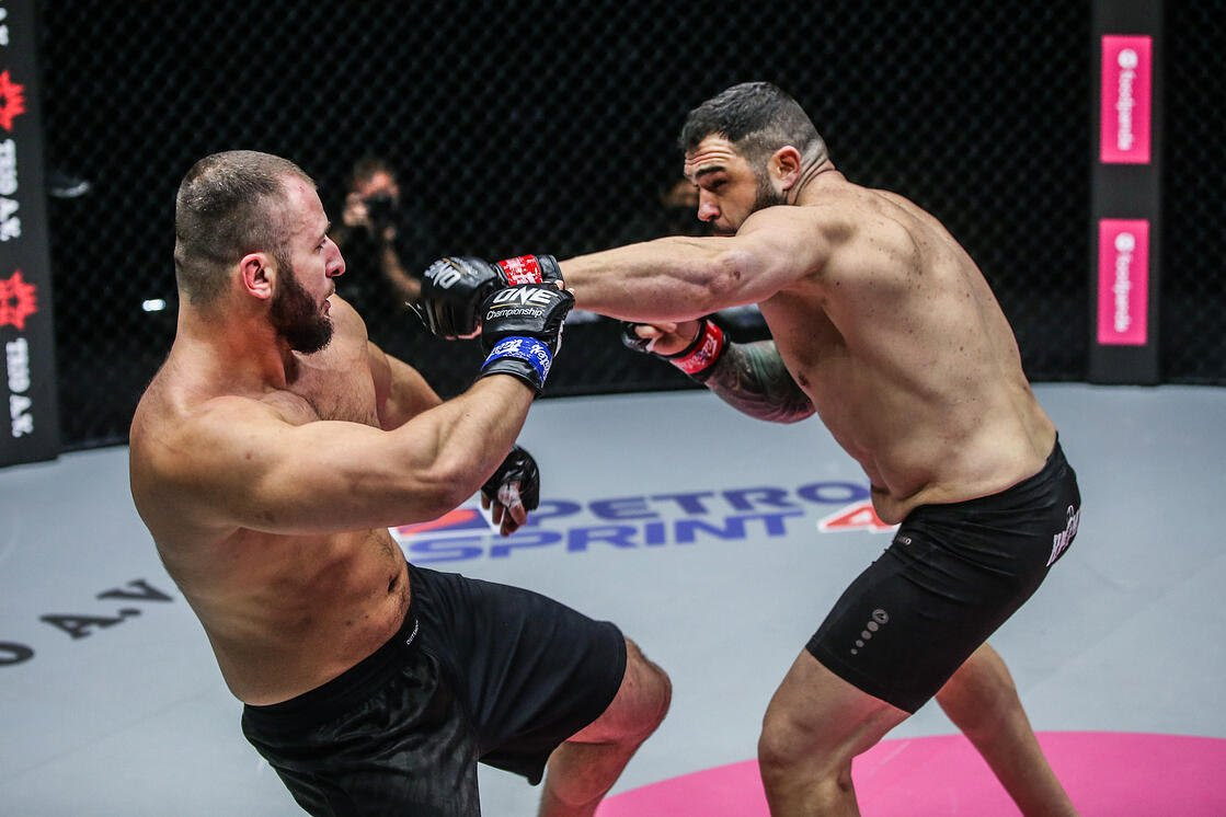 Mauro Cerilli Stops Abdulbasir Vagabov In Heavyweight Main Event – Breaking News - Vimarsana News